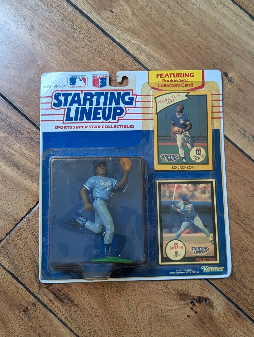 Bo Jackson Rookie Starting Lineup Figure (OS)